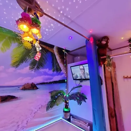 Wonder Paraiso Magico Bed & Breakfast *